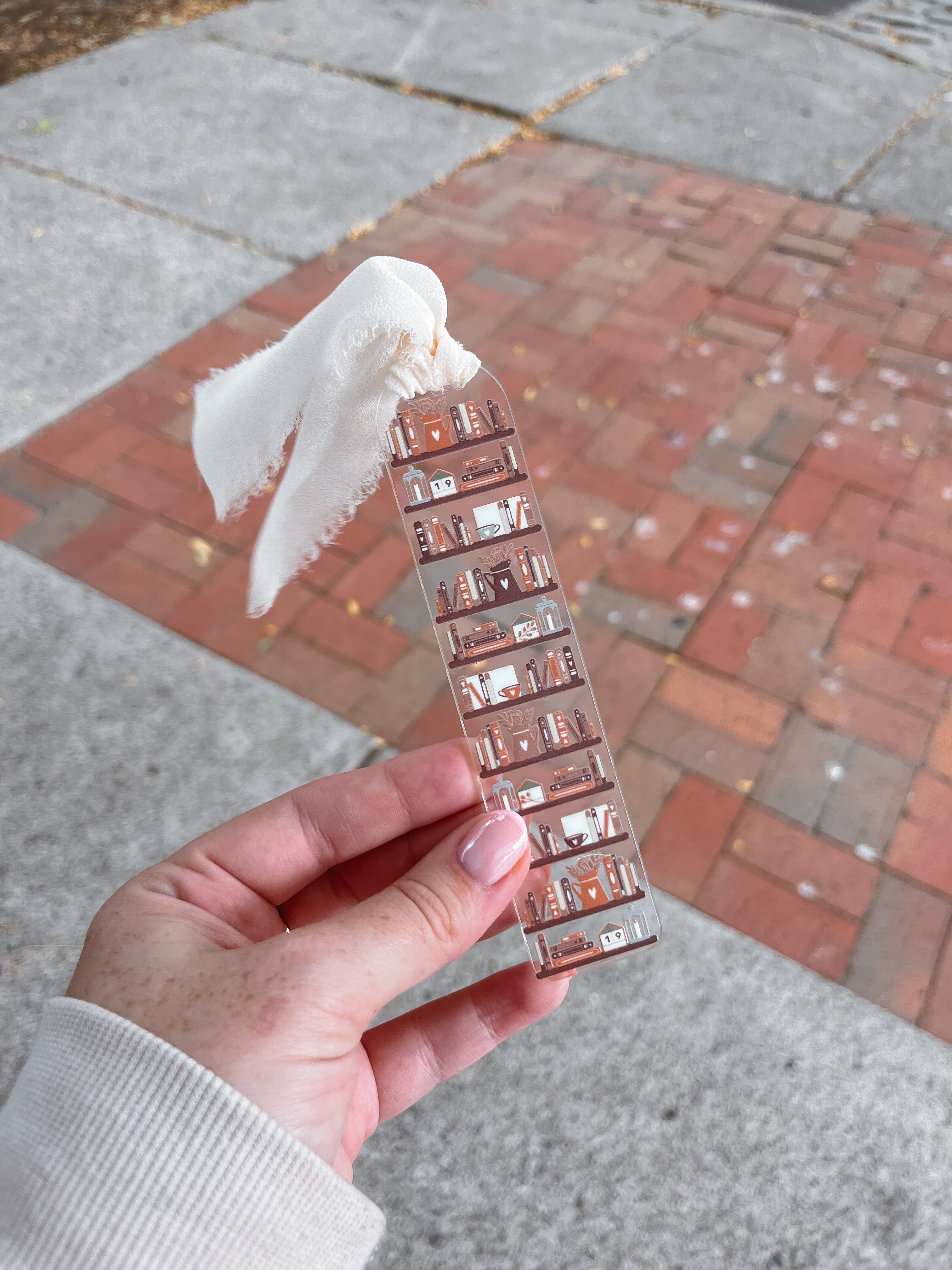 Bookshelf Bookmark
