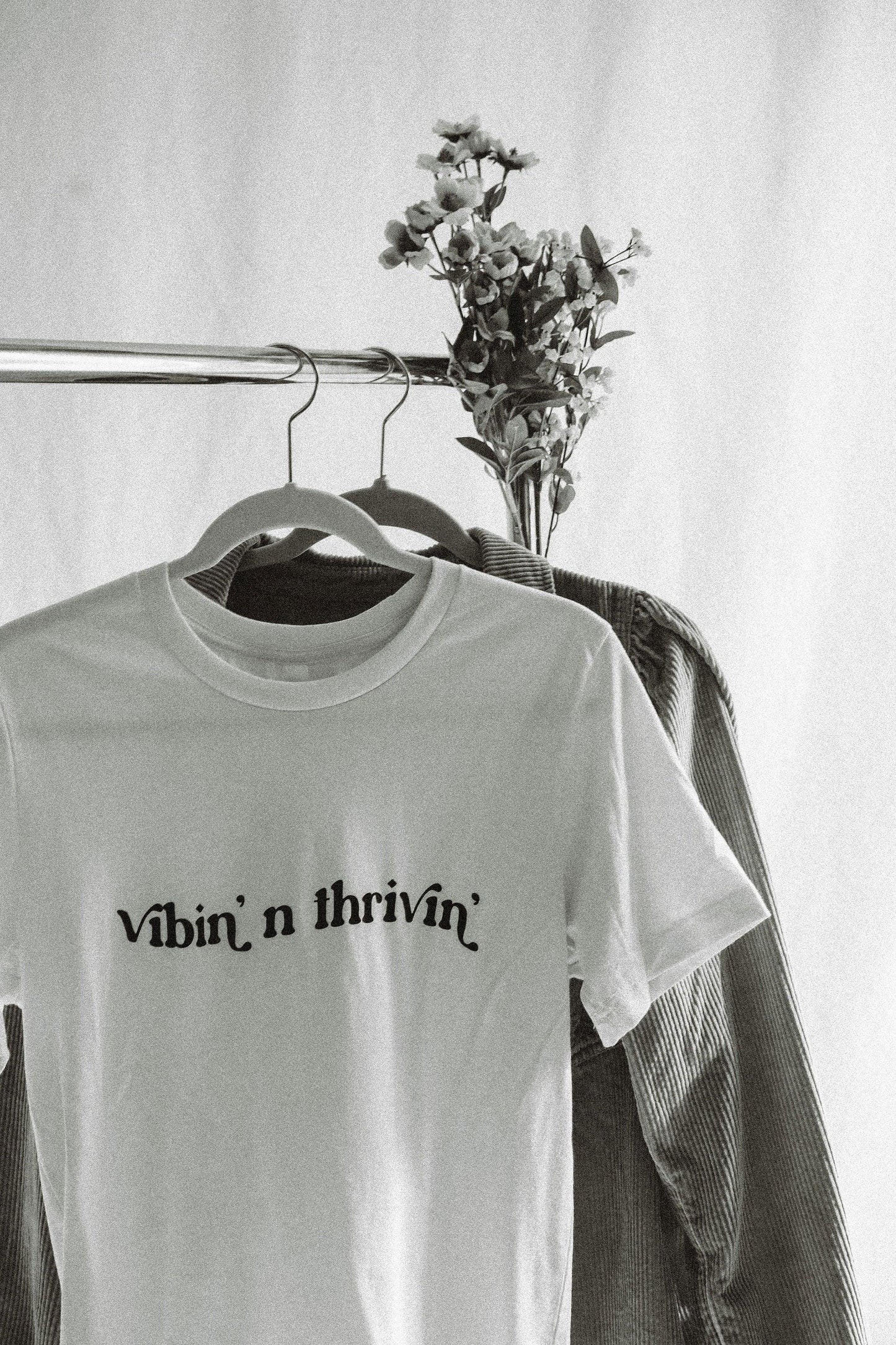 Vibin’ n Thrivin’ T-Shirt - Leah Carolyn Designs
